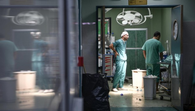 İsrail güçlerinin Gazze'deki Nasır Hastanesi'ne ateş açması sonucu 2 kişi öldü